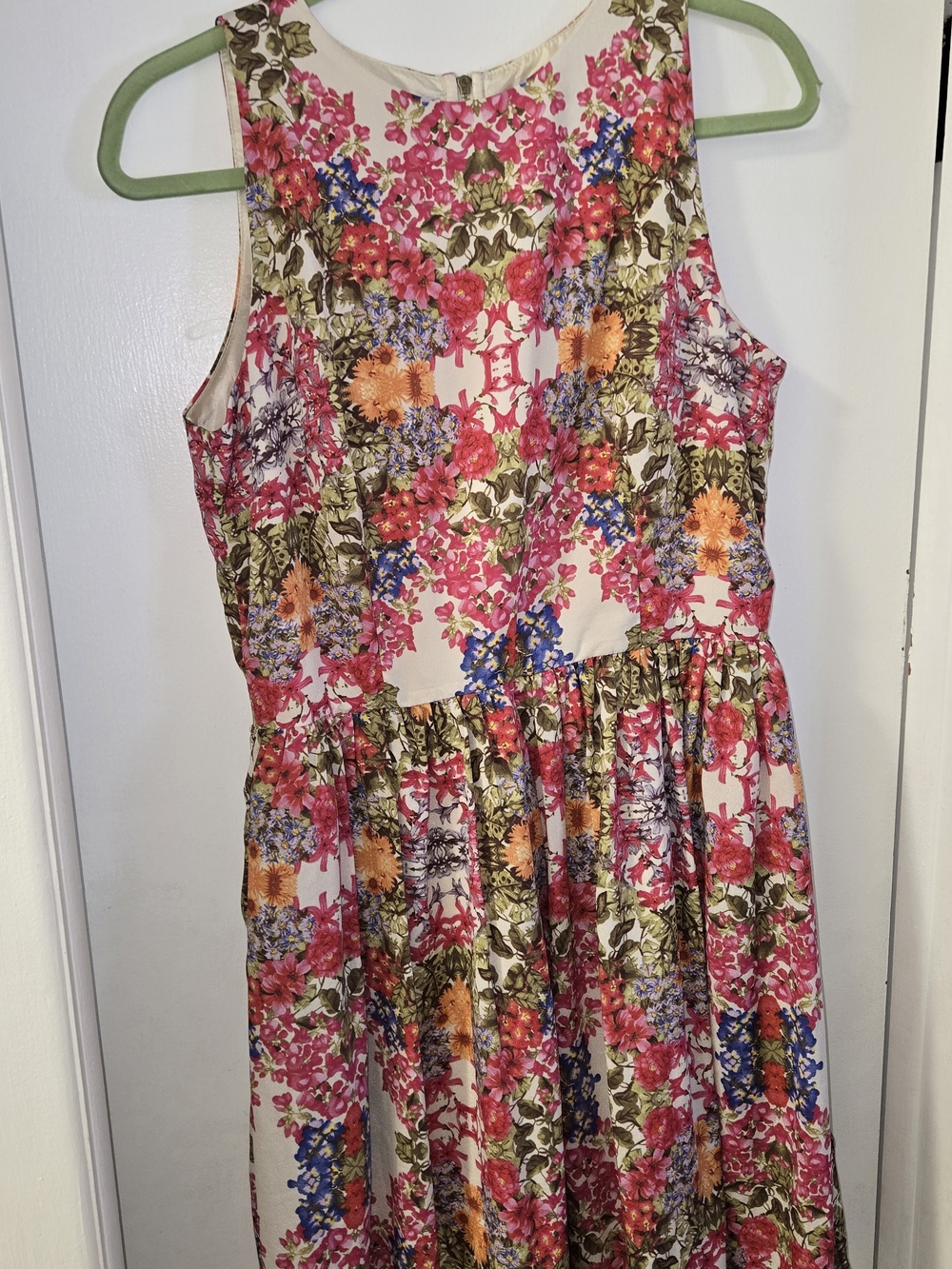 Maggy London Floral Sleeveless Dress in Pink, Cream and Orange